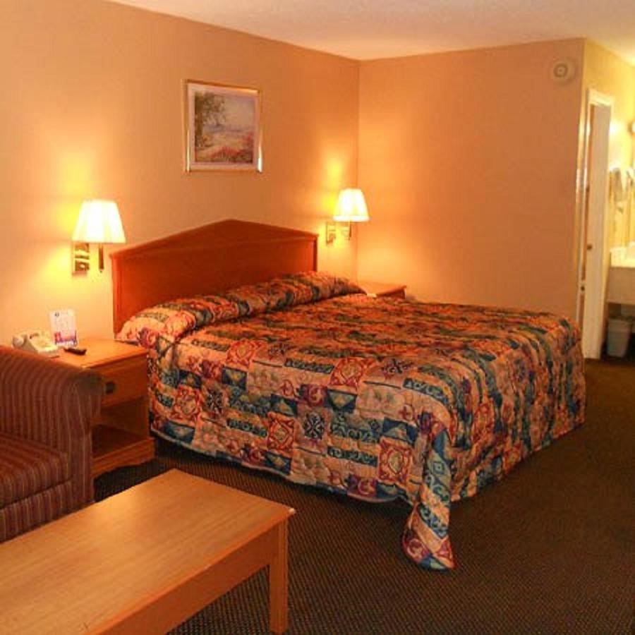 Relax Inn Grenada Ngoại thất bức ảnh